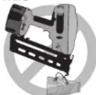 DEWALT DC612KA - Importantes consignes de sécurité concernant Les cloueurs - 6