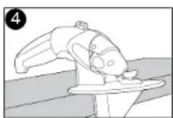 BLACK & DECKER SZ360T - Dépose de la pile - 1