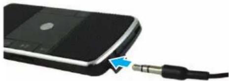 MOTOROLA MotoROKR EQ7 - To listen to your music using a wired connection - 1