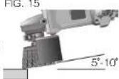 DEWALT D28066N - UTILISATION DE BROSSES FORME COUPELLE ET DE BROSSES MÉTALLIQUES À TOURET (FIG. 15, 16) - 1