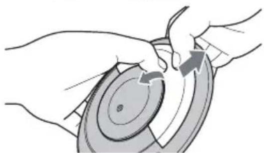 SONY IPTDS2 - Inserting batteries - 4