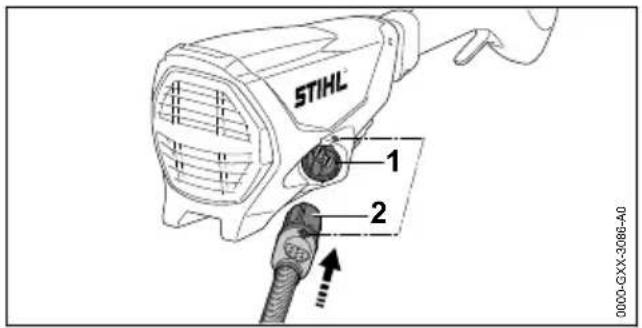STIHL FSA 130 R - Stecker der Anschlussleitung einstecken - 1