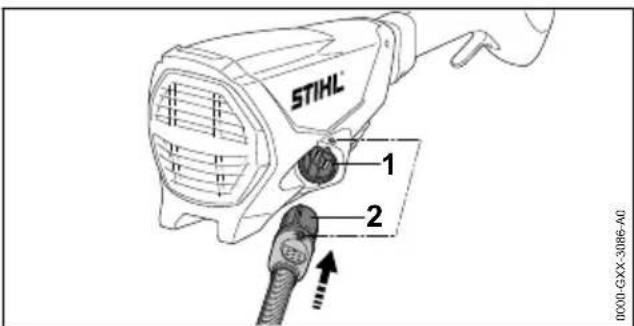 STIHL FSA 130 R - Inserire la spina del cavo di collegamento - 1