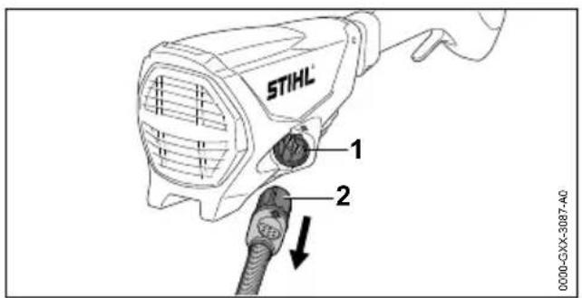 STIHL FSA 130 R - Stecker der Anschlussleitung herausziehen - 1