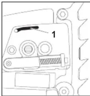 STIHL MSA 161 T - Cleaning the Guide Bar and Saw Chain - 1
