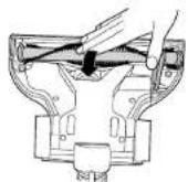 HOOVER Velocity Evo VE01 011 - CHANGING THE BELT OR BRUSHES CLE - 11
