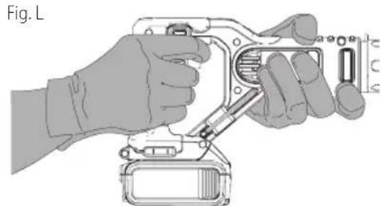 DEWALT DCS494 - Position correcte des mains (Fig. L) - 1