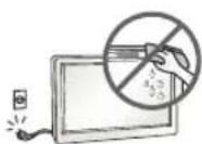 LG OLED65E7T - 電視螢幕清潔方法： - 1