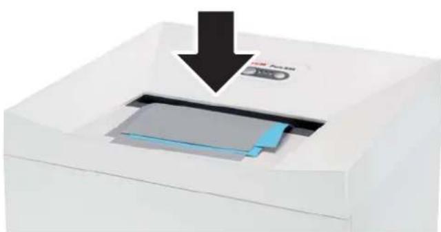 HSM Pure 830c - Shredding paper - 1