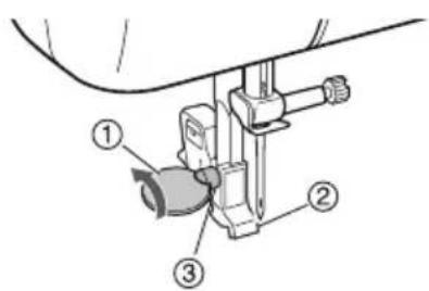 BROTHER LS2000 - Removing the presser foot holder - 1