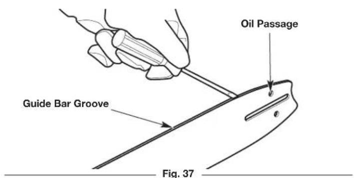 REMINGTON RM1035P - MAINTAINING THE SAW CHAIN - 5