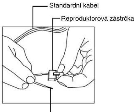 NEC MultiSync LCD3210 - Použití dodané reproduktorové zástrčky - 1