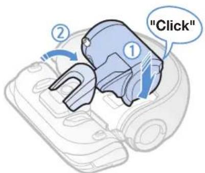 SAMSUNG POWERbot Essential VR2AJ9020UG - Cleaning the dustbin - 6