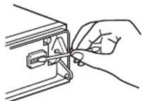 SONY CDXGT64UIW - Cleaning the connectors - 1