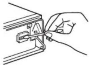 SONY CDXGT64UIW - Nettoyage des connecteurs - 1