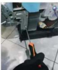 HOOVER HDPH 2D1145X - ΜΕΝΤΕΣΕΣ ΠΟΡΤΑΣ ΕΡΓΑΛΕΙΑ: ΜΗΧΑΝΙΚΟ ΚΛΕΙΔΙ ΤΥΠΟΥ ΤΟΧ ΑΡΙΘ. 15, ΣΤΑΥΡΟΚΑΤΣΑΒΙΔΟ, ΤΡΥΠΑΝΙ ΓΙΑ ΠΡΙΤΣΙΝΙΑ - 10