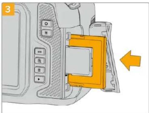 Blackmagic Design Pocket Cinema Camera 4K - Para Insertar una tarjeta CFast: - 3
