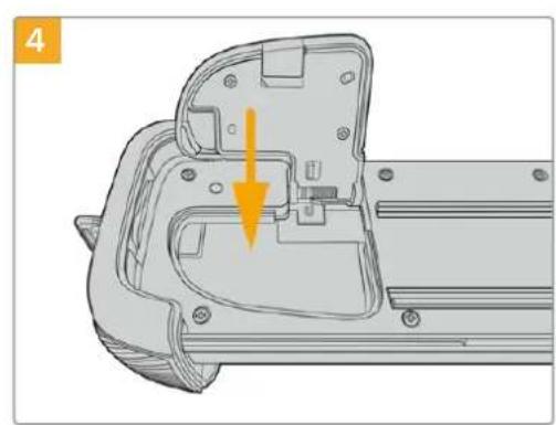 Blackmagic Design Pocket Cinema Camera 4K - Blackmagic Pocket Camera Battery Gripを取り付む: - 4