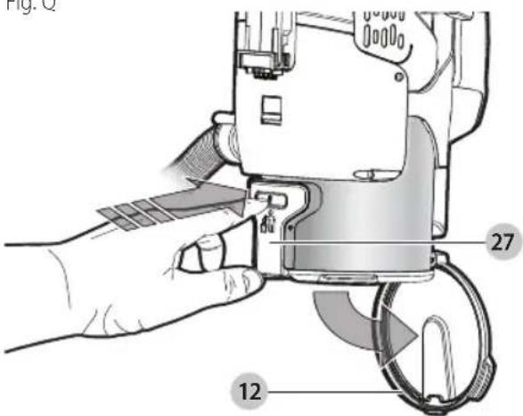 BLACK & DECKER HCUA525JA - Pour vider le bac à poussière (Fig. L, M, Q, R) - 1