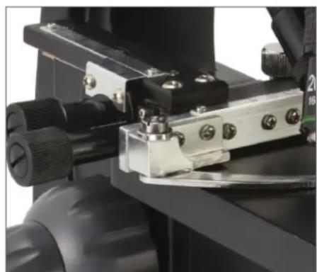 CELESTRON TetraView - VIEWING A SPECIMEN - 3