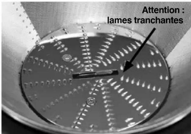 SAGE the Nutri Juicer Cold Plus BJE530 - AVERTISSEMENT - 1