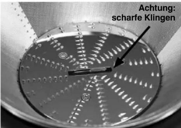 SAGE the Nutri Juicer Cold Plus BJE530 - WARNING - 1
