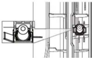 LG DLEX5780VE - Sortez le bouton de verrouillage gris du côté de la porte. - 1