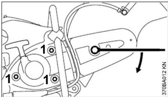 STIHL TS 410 - Keilrippenriemen spannen - 2