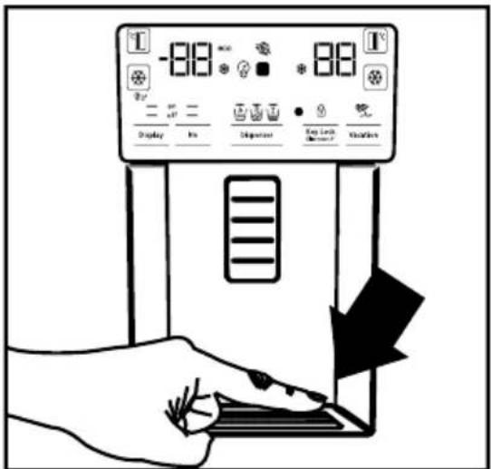 BEKO GNE60531XN - Plnenie nádrže dávkovača vody - 6