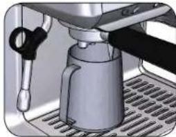 ROWENTA Grind & Infuse Compact 1018 - IMBIBER LE FILTRE A EAU SOLIS ET LE METTRE EN PLACE DANS LE RESERVOIR - 7