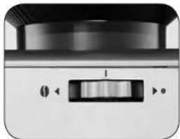 ROWENTA Grind & Infuse Compact 1018 - GRINDING COFFEE INTO THE FILTER INSERT AND TAMPING IT - 1