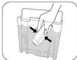 ROWENTA Grind & Infuse Compact 1018 - WATERING THE SOLIS WATER FILTER AND INSTALLING IT IN THE TANK - 4