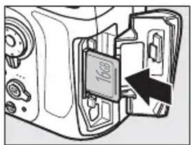 NIKON UT1 - Insérez une carte mémoire. - 1