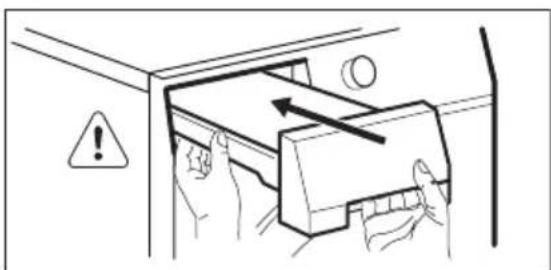 ZANUSSI ZDHN772CW - LEEG HET WATERRESERVOIR - 4