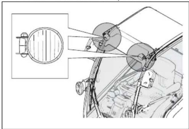 HUSQVARNA P 525DX - Remplacement des feux de travail avant (P 525DX Cabin) - 1