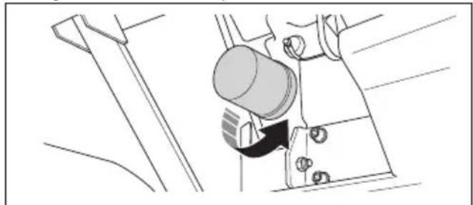 HUSQVARNA P 525DX - Pour remplacer l'huile moteur et le filtré à huile. - 4