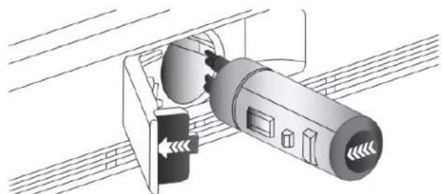 AMANA ASI2175GRW - Remplacement du filtré à eau Style 1 - Coin supérieur droit : - 4