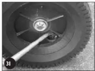 Rover Pro Cut 560 - Lubricating the Drive Pawls - 3