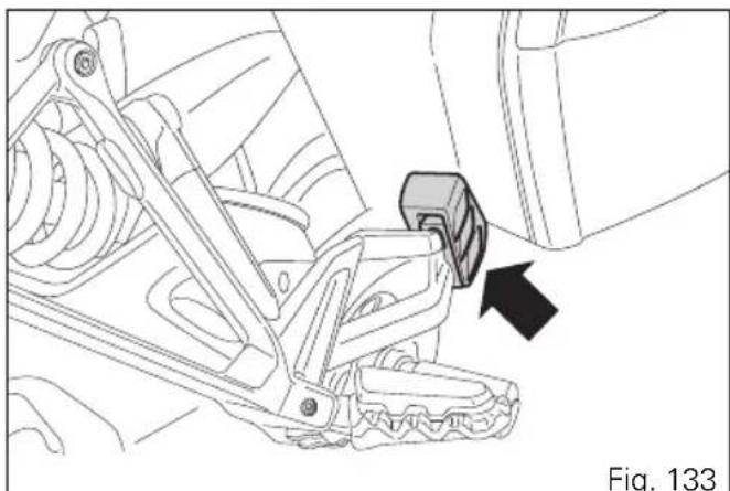 DUCATI Multistrada 1200 S Granturismo (2014) - Pose des valises laterales Ducati - 2