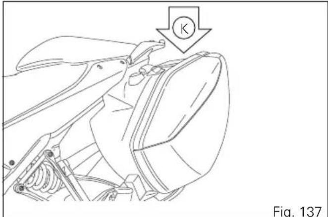 DUCATI Multistrada 1200 S Granturismo (2014) - Attention - 2