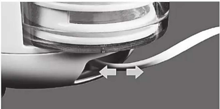 SILVERCREST SGR 150 D1 - Câble d'alimentation/espace de rangement du câble - 1