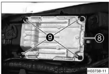 HUSQVARNA TE 150i (2021) - Monter la batterie 12 V - 4
