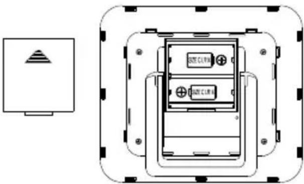 TECHNOLINE WS 9273 - INSTALLATION ET REMPLACEMENT DES PILES DE LA STATION MÉTÉO - 1