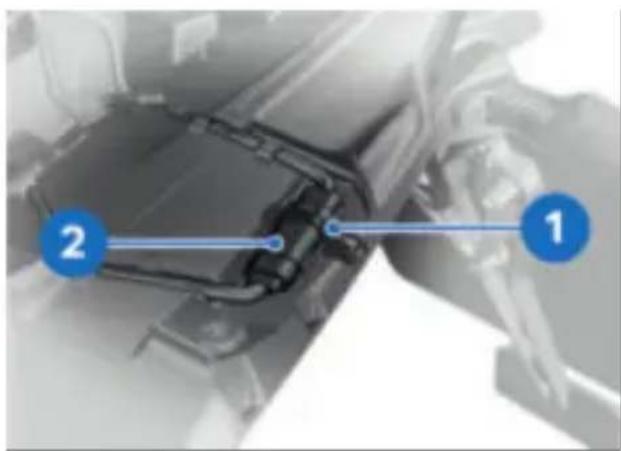 BMW S 1000 RR (2022) - Poser le support de plaque d'immatriculation - 5