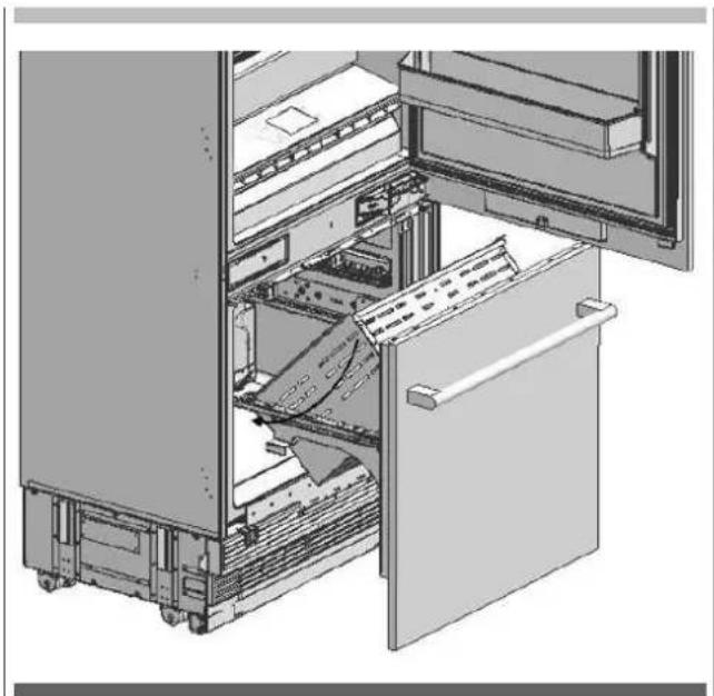 Fulgor Milano FBCD 761 TNF EDBL - Installazione dell'anta del mobile del congelatore - 3