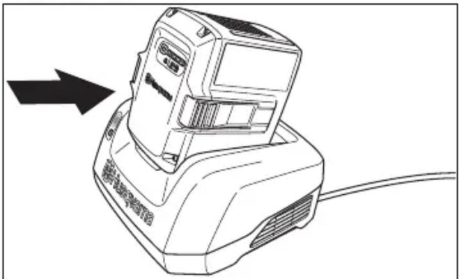 HUSQVARNA LB 553iV - Aküyü şarj etme - 2