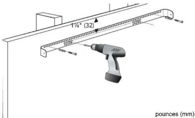 THERMADOR DC3089W - Fixation de l'extension telescopique pour hotte murale Thermador Professional - 3