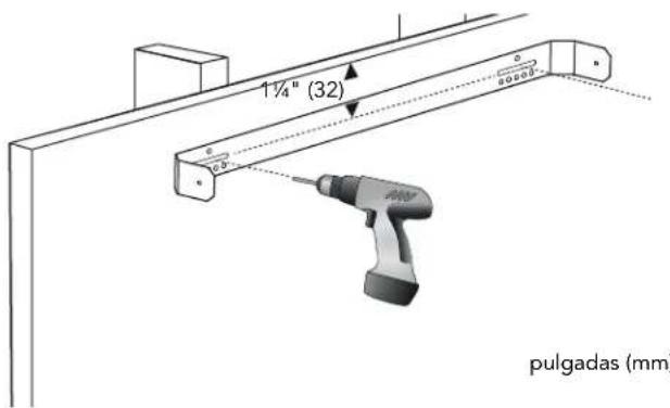 THERMADOR DC3089W - Fijación de la extension telescopica de la campana de pared de la chimenea de la série Thermador Professional - 3