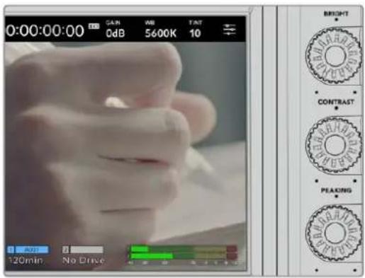 Blackmagic Design Studio Camera 4K Pro - Modelo de Numeração de Cârma - 2
