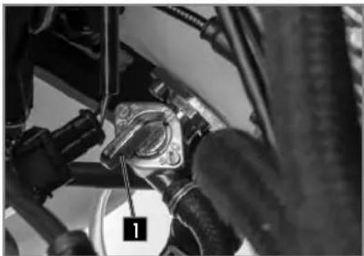 Sherco 250 SE (2023) - ■ Robinet d'essence - 1